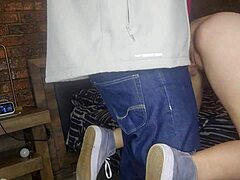 I’m banging my 18-year-old stepdaughter quick before her boyfriend shows up