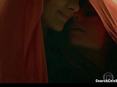 Hey, check out Paolla Oliveira and Maria Fernanda Candido in that topless scene from Felizes Para Sempre S01E05 😏