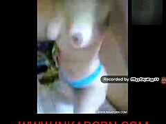 Hot Webcam Girl Performance 2