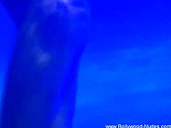 indian lady tries the most powerful ritual fun session