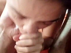 Latina Amateur Beauty Loves Sucking Balls