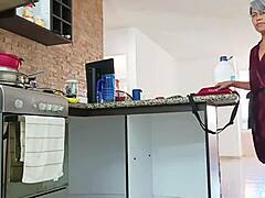 While my stepsister cleans the kitchen I fuck her and give her my juicy semen - porn in spanish.