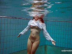 big natural tits babe lola enjoys underwater swimming in the pool