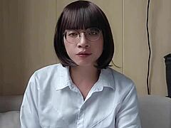 i found shemale ting xuan hiding sassy suspenders under her office skirt
