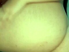 Te gustaría darme nalgadas y besar mi coño