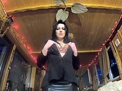 Curvy Mature Latina Milf Slaps Her Huge Wet Pussy in Stockings for Jerk Off Instructions