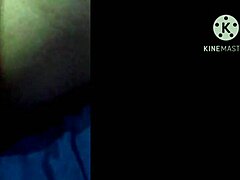 Esposa se masturba y tiene simultaneos squirt