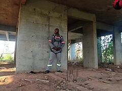 hey, you think i can keep masturbating hidden on this brazilian construction site without getting caught?