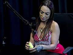 comentou sobre a gera��o de criadores de conte�dos adora provocar gosta de ir em casa de swing e a grava��o ruim - belinha baracho watch on sheer red