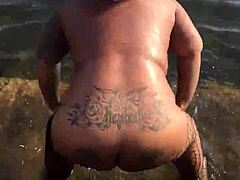 I be shakin my big ebony ass wild out in da open like crazy