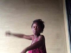 crazybitch loves to twerk her sexy big ass wherever she is