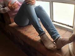 i love how this hot girl sucks my dick until cum fills her cute mouth every day