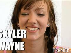 Slutty teen plays with her arousing pussy in hardcore amateur blowjob and cumshot game