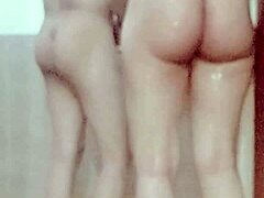 Desi housewife enjoys bathing sex with pussy licking in indian couple bathroom