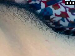 Mira como me vengo papi si que delicia