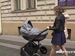 Private com - Belle Claire peituda leva no rabo!