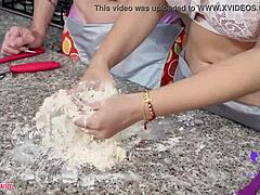 Η Gia Itzel κυριαρχεί στην Kourtney Love με έντονη σκληρή δράση σε άγρια συνάντηση