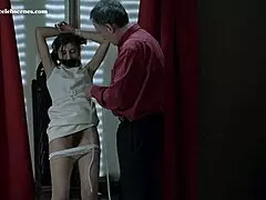 كارولين دوسي في مشهد كلاسيكي من رومنس 1999