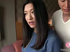 Њено згодно тело ме савладава сваки пут кад ме јаше!