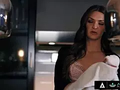 So, how does Tori Easton’s nuru massage turn into steamy action?