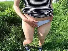 Cumming hard in my panties by the river! 😜