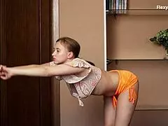 Big tits gymnast Mila Utkina shows off! 😍