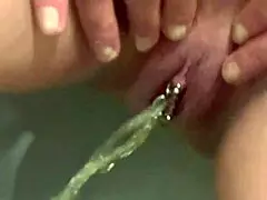 オーストリア旅行のホテルとトイレでの14の放尿動画コンピレーション