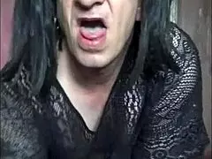 i'm mark wright, a bisexual gay sissy who wants your cum to swallow