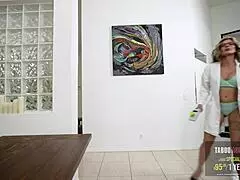 i'm nikki brooks in the multi-milfverse on tabooheat