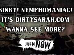 Sarah القذرة تاخد ديلدو ضخم عميق في لعب شرجي غريب.