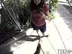 Babe Courtney Loxx Sucking Huge One-Eyed Monster for Quick Cash