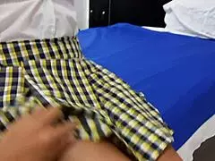 このエロい生徒がホテルで教師と試験パスする様子見たくない？