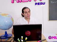 Stor röv peruansk suger lärare kuk för att klara. Jag svär jag menade inte att sabba!