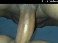 Macho brazilian mă fută tare după muncă, făcându-mă squirt