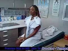 Kaveri, oon järkyttyny... Doctor-Tampan tarkastus eboni fressarin kikotukselle sai mut!