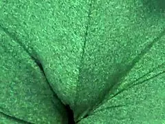 Filmed sister in tight shorts, squeezing big cameltoe on bed!