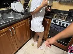 Hot Milf Madrastra Fucks Hijastro In The Kitchen During A Steamy Conversation