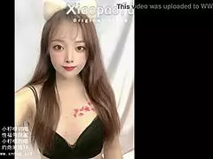 Chinese Beauty Strips Bra to Show Figure and Tease Tender Pussy