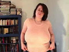 Do you see these huge boobs dropping?