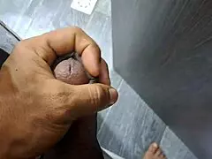 Gran Culo De Hermosa Bbw En La Ducha!