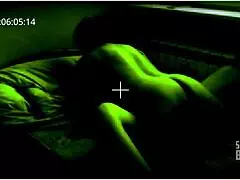 야간 비전으로 여친이 내 절친이랑 떡치는 거 잡힘, 젠장