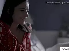 In this fantasy, a teen licks Santa's pussy and deepthroats his cock