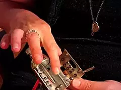 Monkey Dance in CHAINS