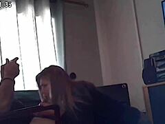 스파이캠이 내 남친이 새엄마랑 엄청 박는 거 잡았어