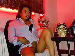 Intense Perreo Dancing With Karol G And Alicia Keys In My First Live Show