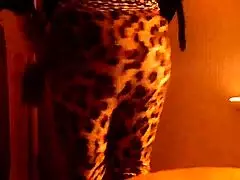 british booty bitch feels the twerking thicc domination