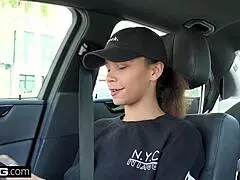 Teen Raven Redmond drilled during oily massage