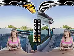 virtual experience with kimberly snow in snow vr