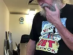 Mature woman masturbates solo to orgasm. Cumming on her shaved pussy.