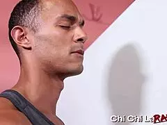 Гледам атлетичния черен гей АДж Слоун голо чукан от мачото Марко Лоренцо